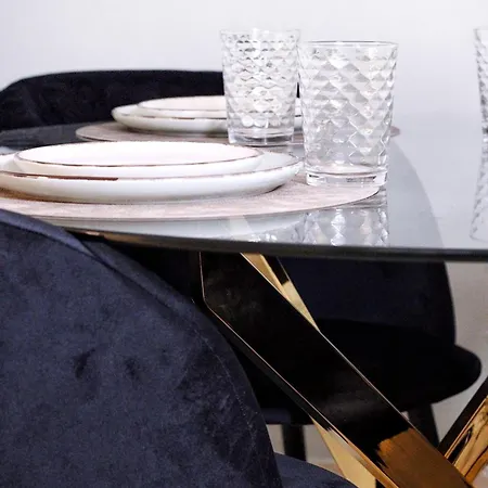 Boutique Apartment-3